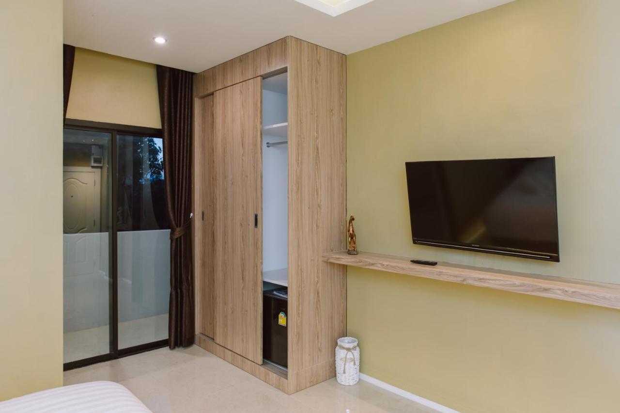 The Cape Hotel Udon Thani Bagian luar foto